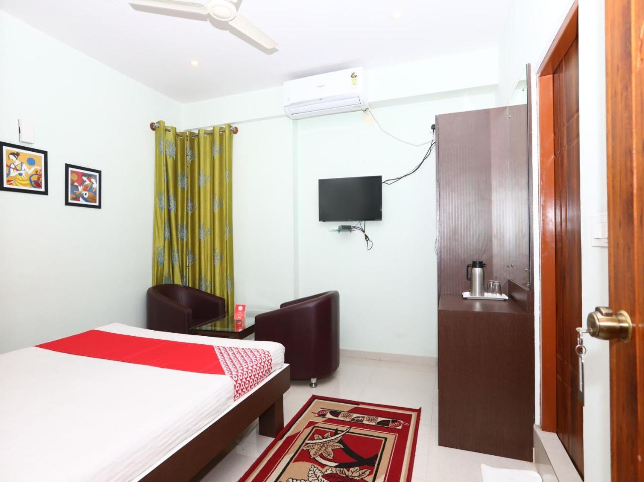 Golden Residency Hotel Mysore Luaran gambar